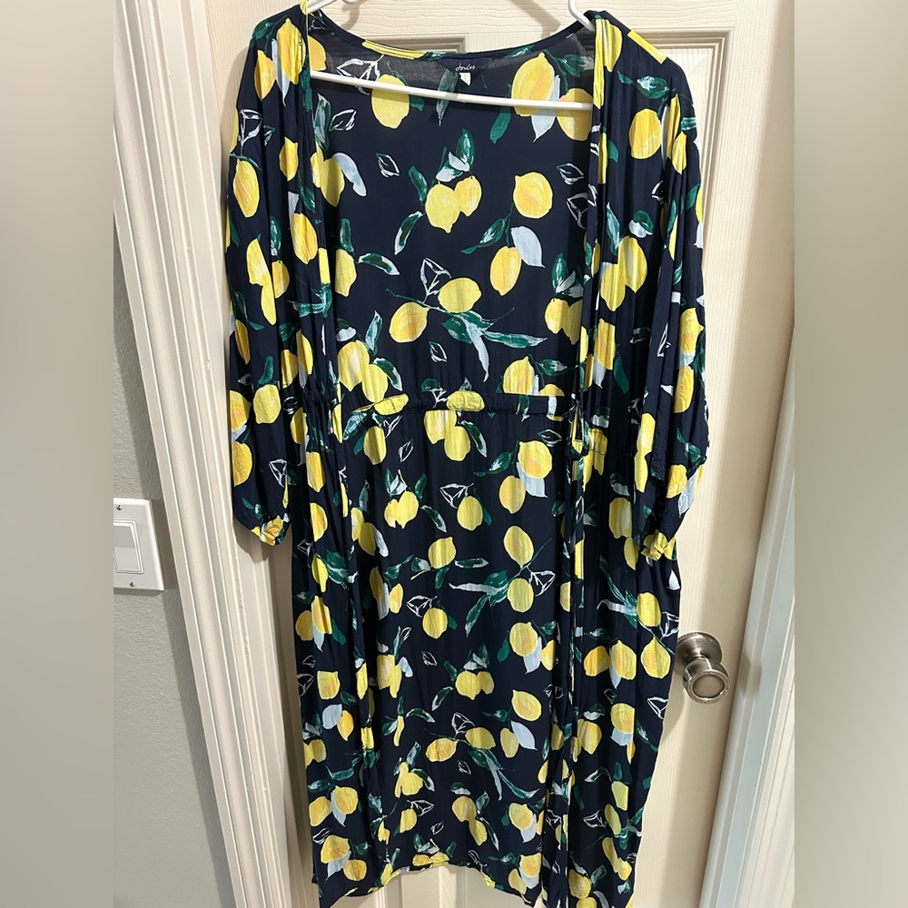 Joules Kimono with Lemon and Green Leaf Print